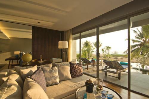 Hotel Away Phuket Le Coral