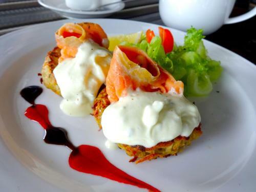Hotel Away Phuket Le Coral