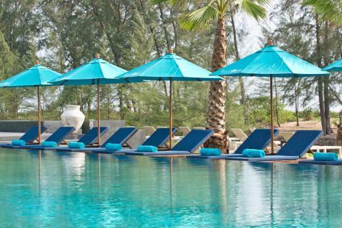 Hotel Away Phuket Le Coral