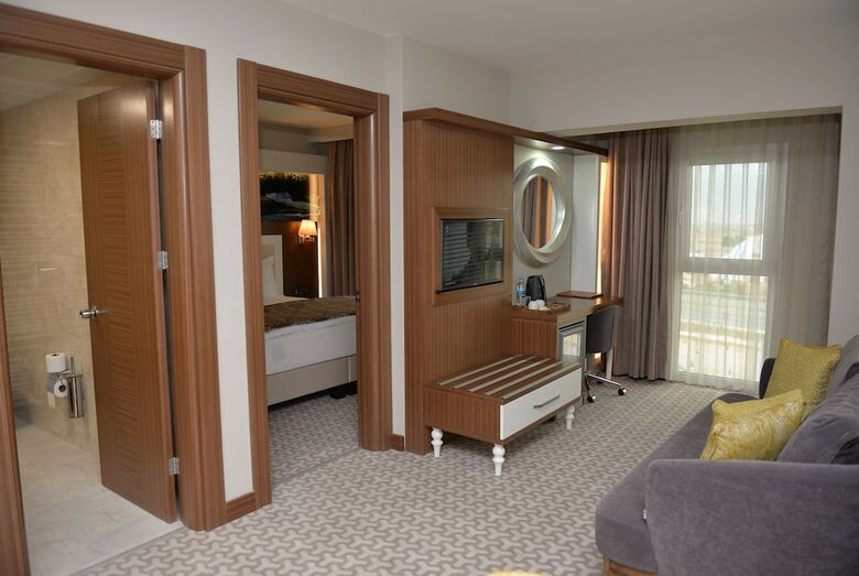 Hotel Tuna Otel Rezi?dans