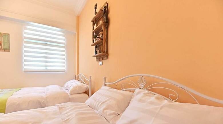 Bed & Breakfast The Charming Land