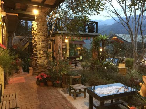 Old Farmer Homestay