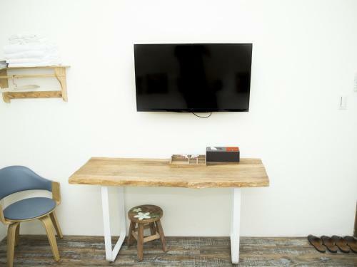 Home & Teak Residence