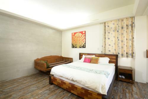 Home & Teak Residence