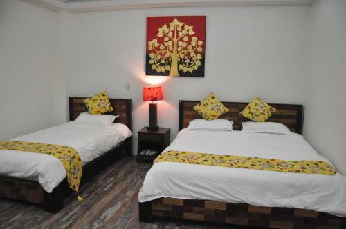 Home & Teak Residence