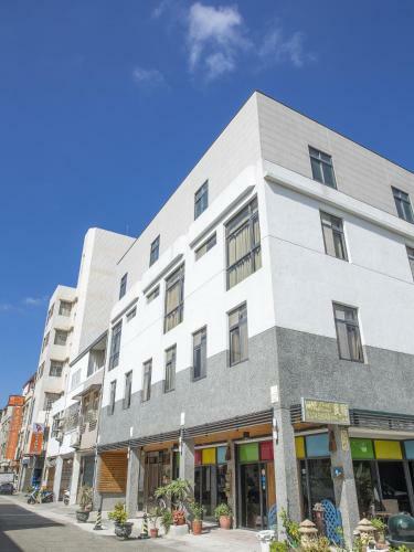 Home & Teak Residence