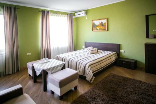 Tulpan Hotel