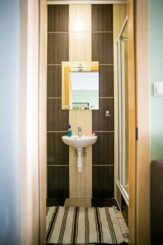 Tulpan Hotel