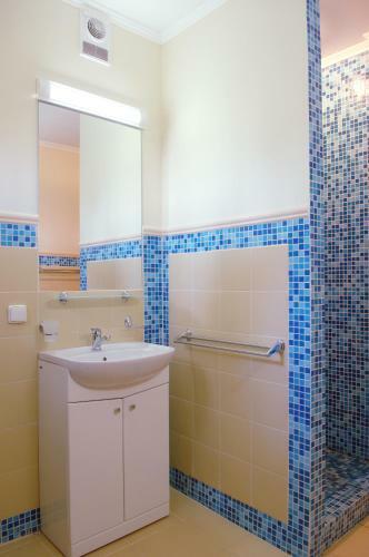 Gintama-briz Resort Hotel