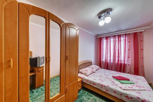 Apartment - Sobornyi Prospekt 97