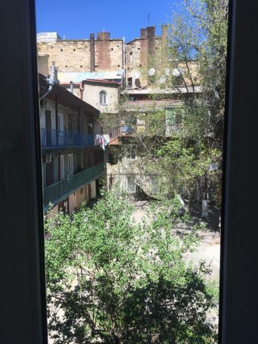 Apartamento Tikhiy Center