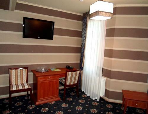 H & K Imperial Plus Hotel