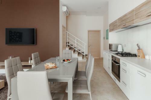 Arcadia Villa Apartments