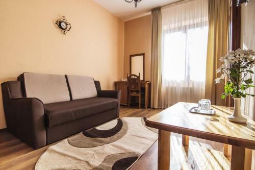 Hotel Bogolvar Eco Resort & Spa