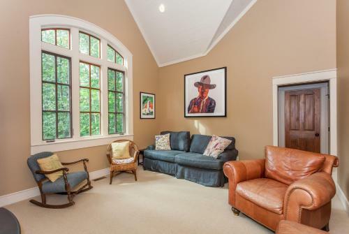 183 Starry Night Lane Home