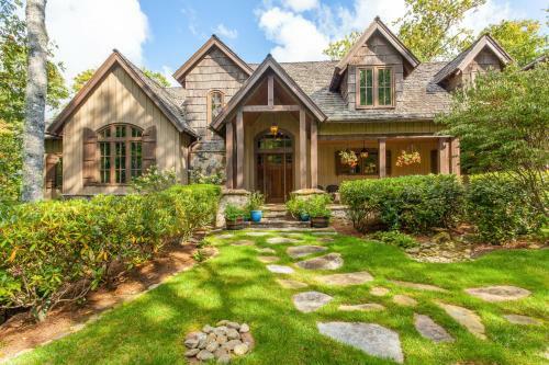183 Starry Night Lane Home