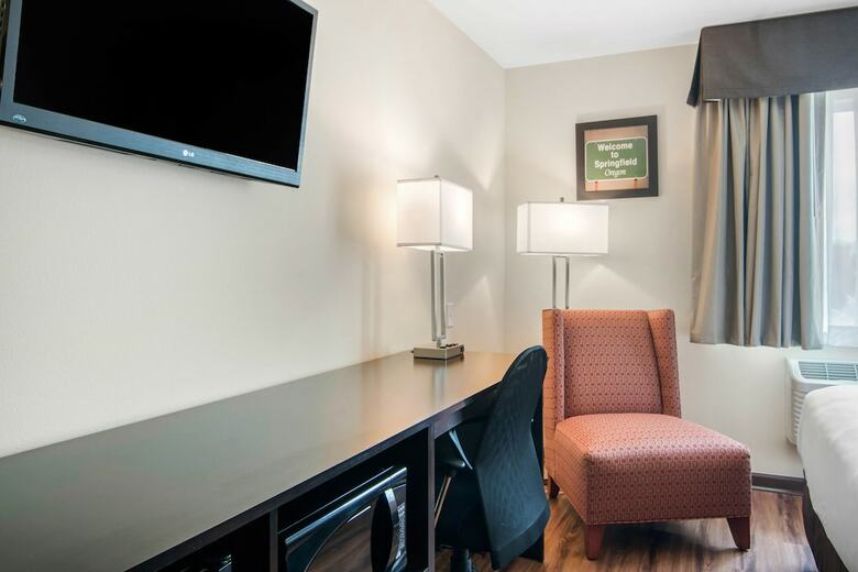 Hotel Econo Lodge Inn & Suites