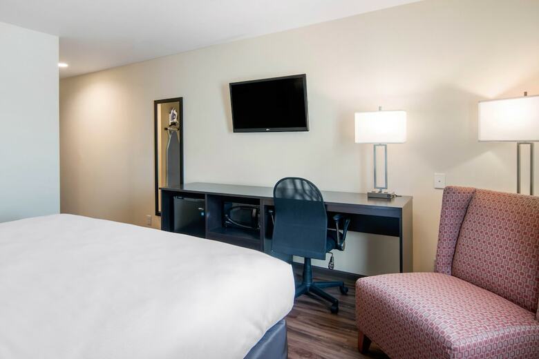 Hotel Econo Lodge Inn & Suites