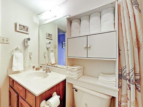 Apartamento 5570 Gulf Blvd Condo Unit 201