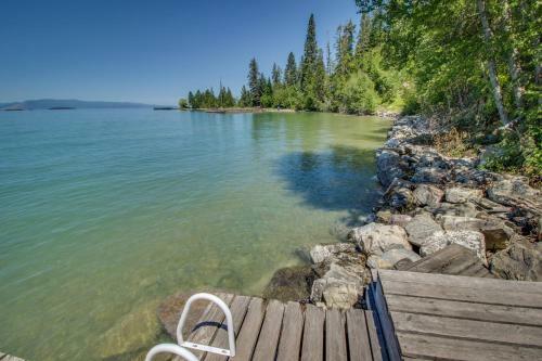 The Hilltop Lakefront Hideaway