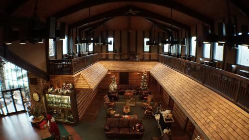 Hotel Riverbank Lodge