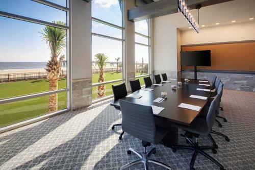 Hotel Embassy Suites St Augustine Beach Oceanfront Resort