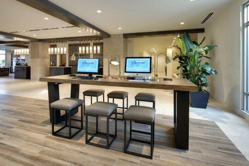 Hotel Embassy Suites St Augustine Beach Oceanfront Resort