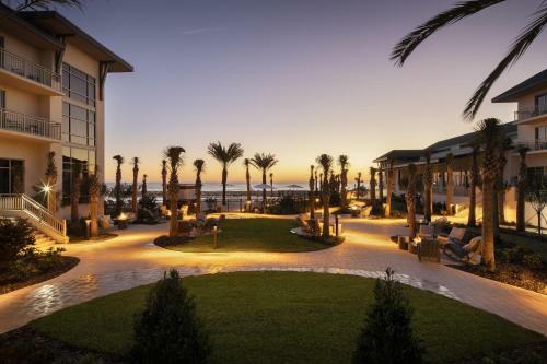 Hotel Embassy Suites St Augustine Beach Oceanfront Resort