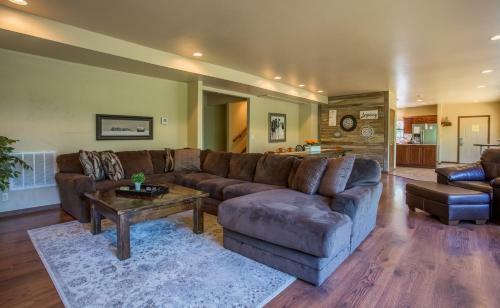 Ozarks Outdoor Legacy Home