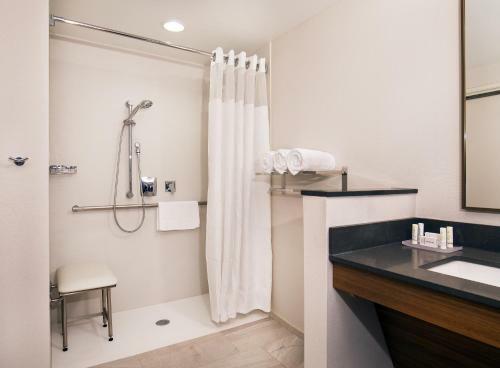 Hotel Fairfield Inn & Suites By Marriott Boston Walpole