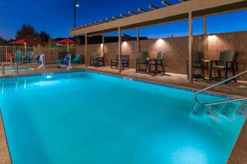 Hotel Home2 Suites By Hilton Kingman