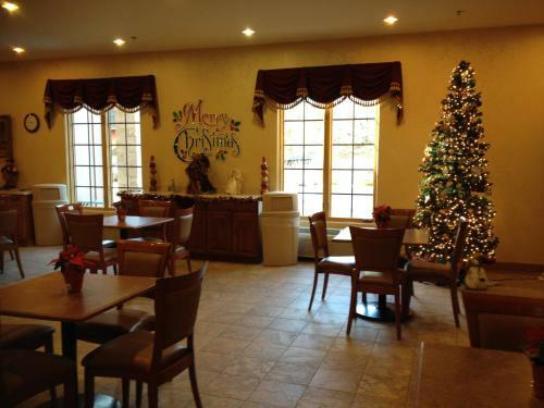 Hotel Silverland Inn & Suites