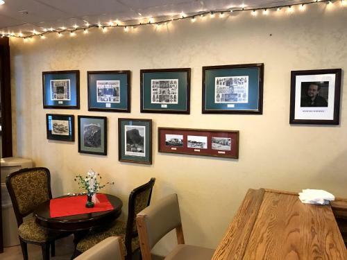 Hotel Silverland Inn & Suites