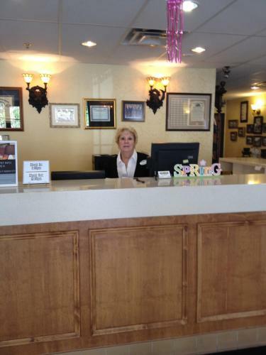 Hotel Silverland Inn & Suites