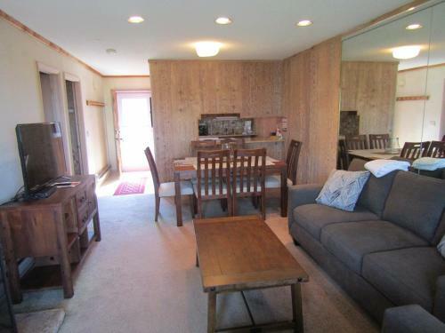 Apartamento Skyleaf E_17 Condo