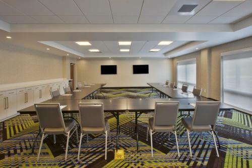 Hotel Holiday Inn Express And Suites South Hill