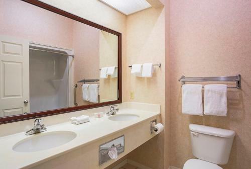 Hotel Fairbridge Inn Express Whitley City