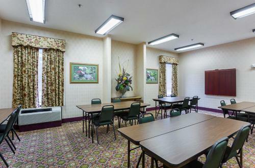 Hotel Fairbridge Inn Express Whitley City