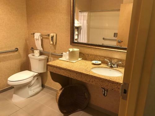 Hotel Best Western Plus Revere Inn & Suites
