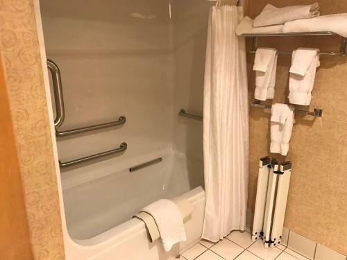 Hotel Best Western Plus Revere Inn & Suites