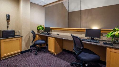 Hotel Best Western Plus Revere Inn & Suites