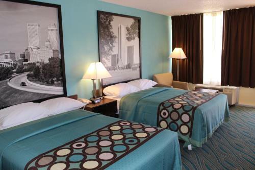 Hotel Super 8 By Wyndham Duncan