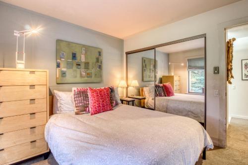 Snow Creek Retreat