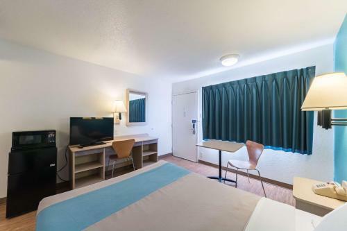 Hotel Motel 6 Deming