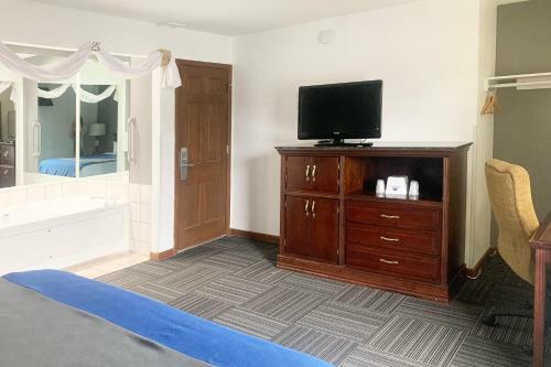 Hotel Lake St Louis