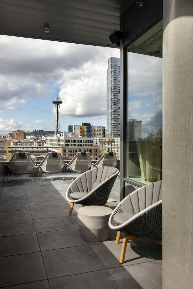 The Sound Hotel Seattle Belltown, Tapestry Collection