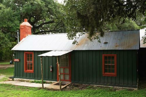 John Knox Ranch- Calvin Cottage