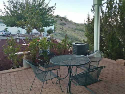 The Arizona Lighthouse B&B