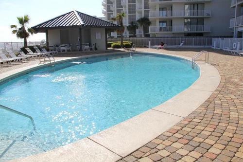 Apartamento Windward Pointe 605