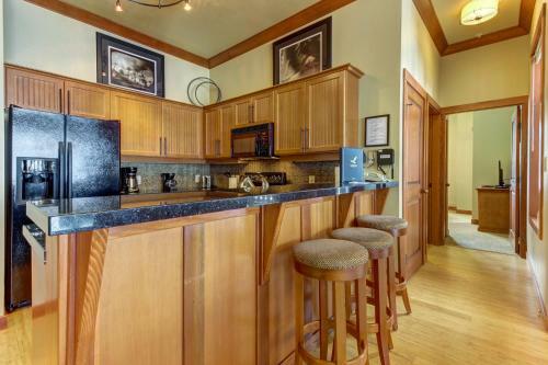 Eagle Springs East 111: Blue Spruce Hideaway